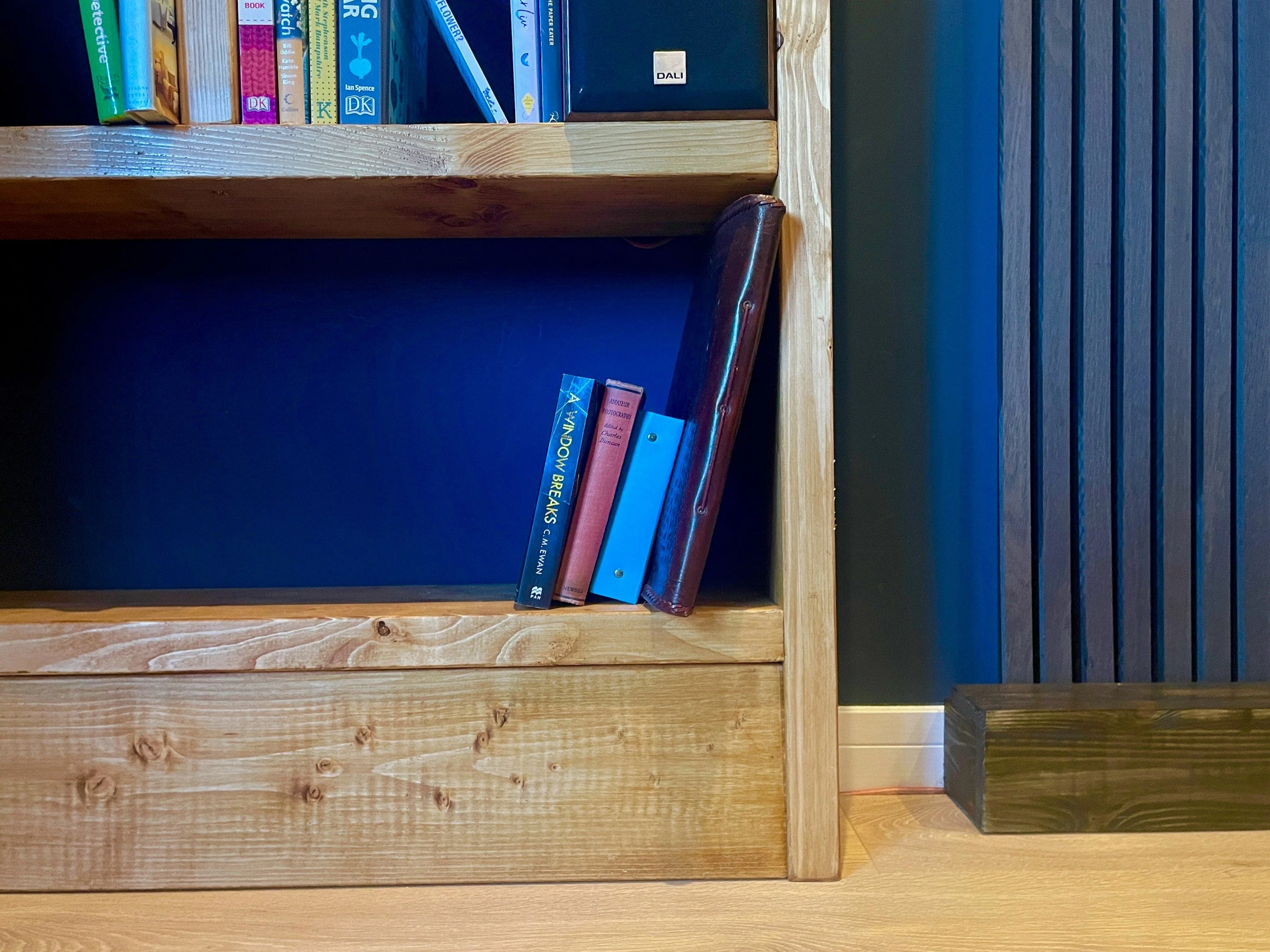Rustic Solid Wooden Bookcase | Industrial Scaffold Board Style Shelving | Reclaimed Bookshelves - Image 7